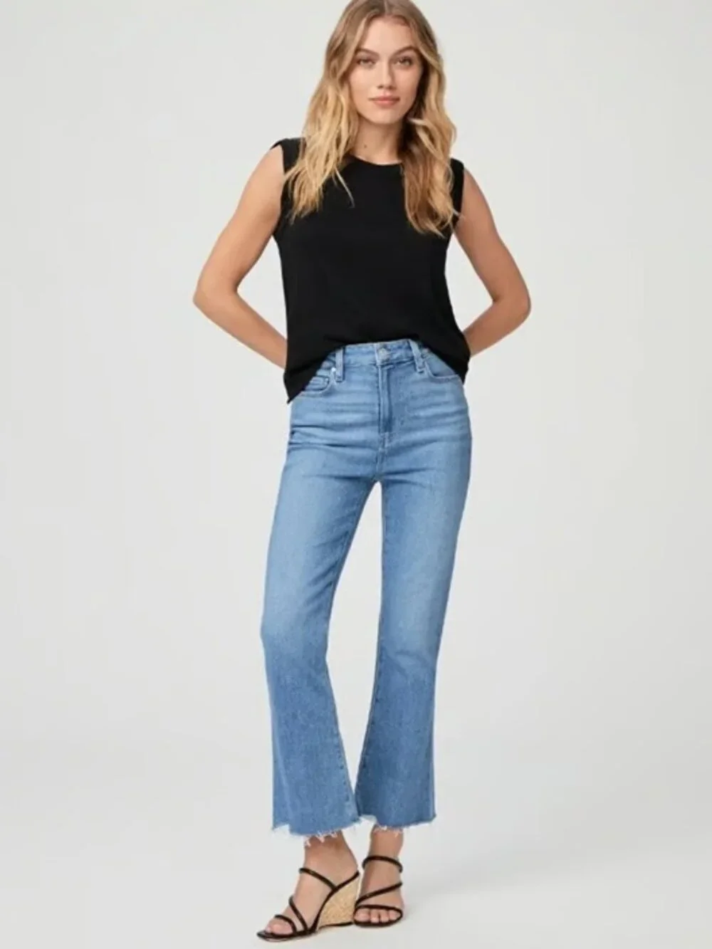 Paige Claudine Flared Crop Denim Jeans Darling with Siesta Hem 25‎